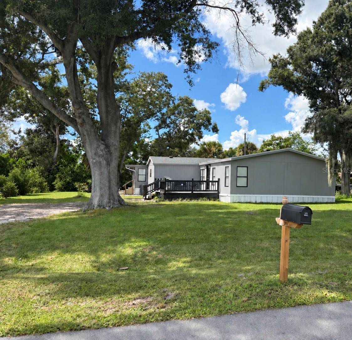 5707 E LAKE FOX DR, Winter Haven, FL 33884