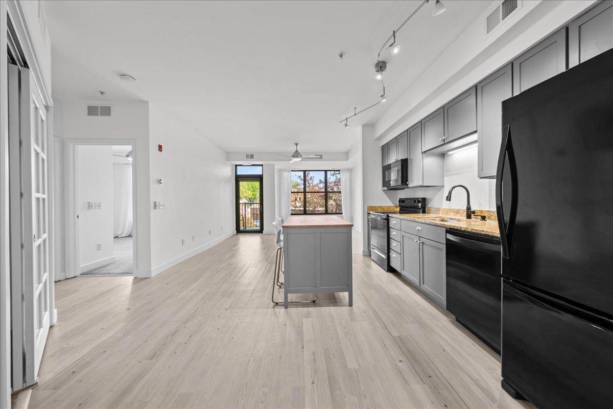 4500 Chicago AVE S #210, Minneapolis, MN 55407