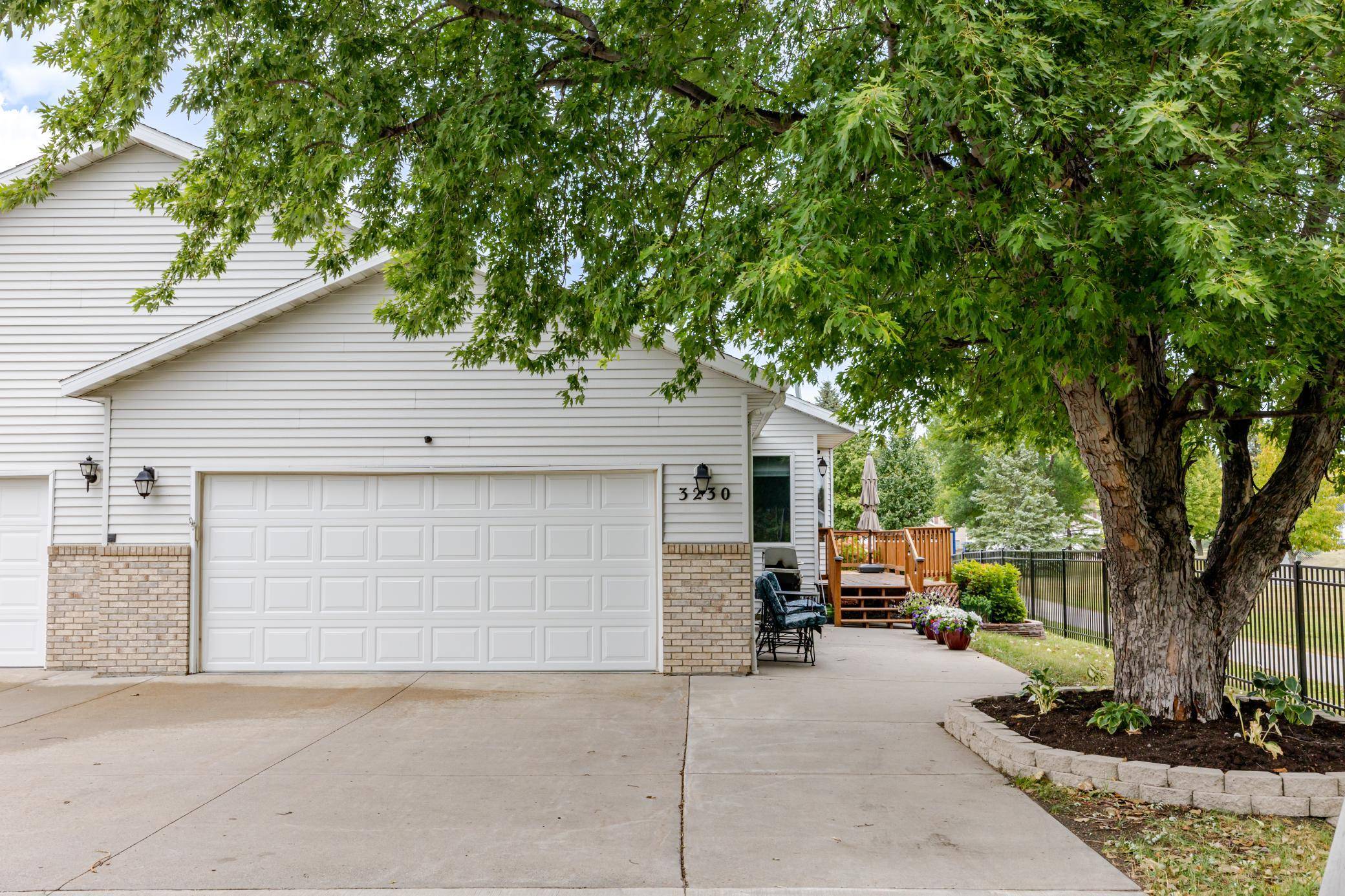 3230 35th AVE S, Fargo, ND 58104