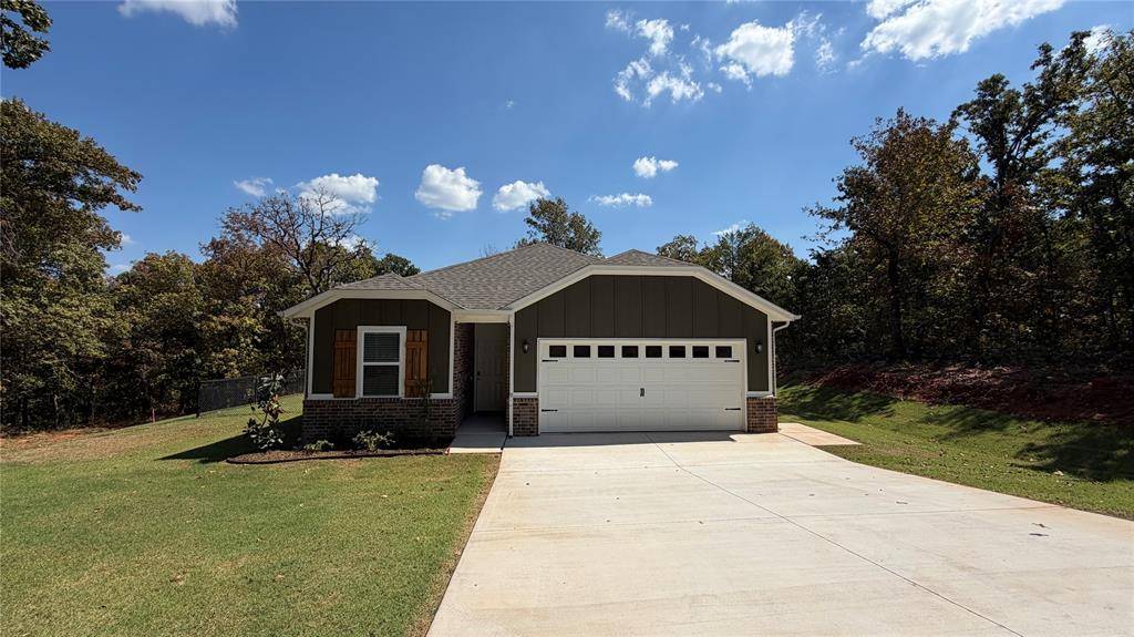 17039 Oak Ridge CIR, Newalla, OK 74857