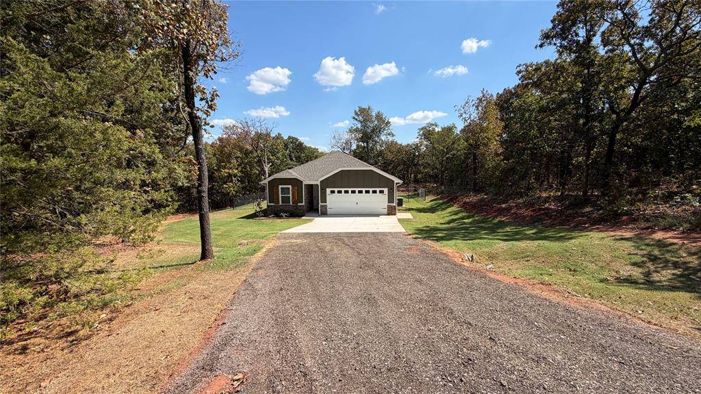 17039 Oak Ridge CIR, Newalla, OK 74857