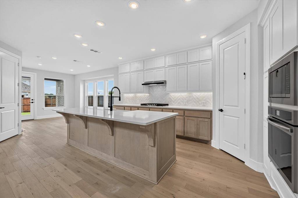 2709 Santa Monica Mews, Celina, TX 75009