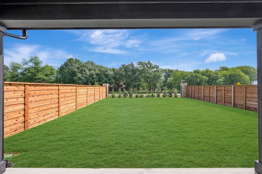 1725 Mosaic Way, Mesquite, TX 75181