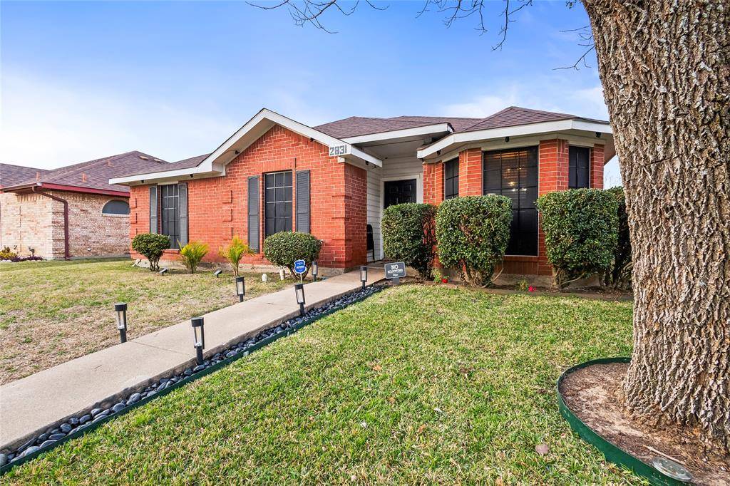 2831 Saint Johns Avenue, Lancaster, TX 75146