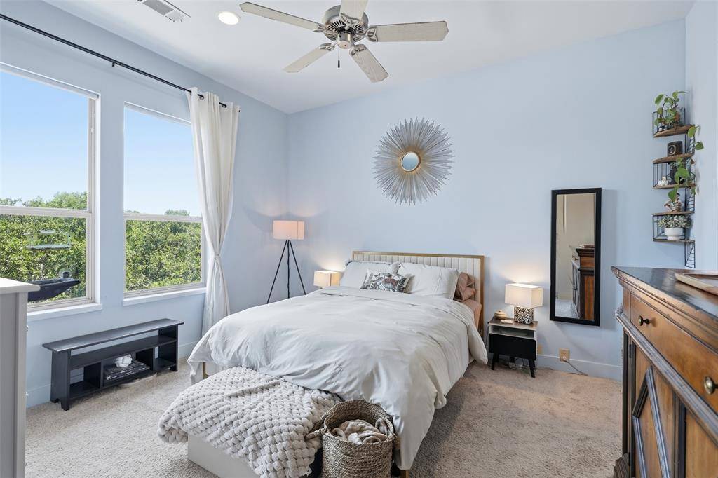 1911 Wigeon Street, Granbury, TX 76049