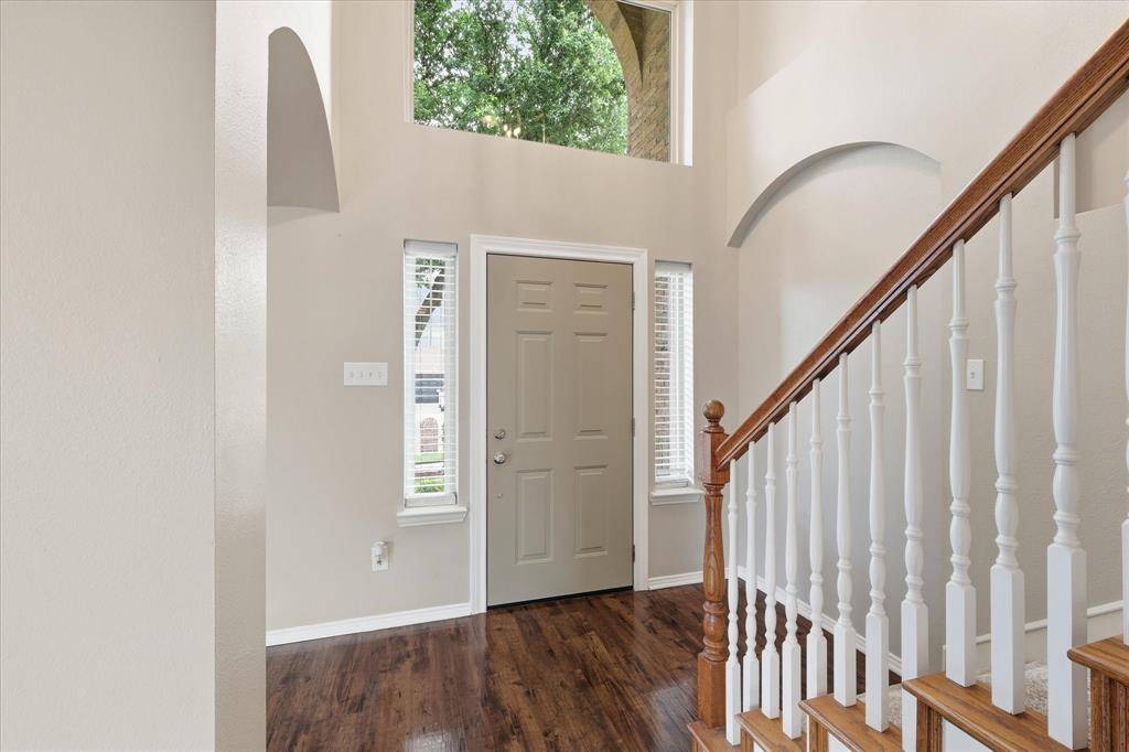 1709 Sunflower Drive, Corinth, TX 76210