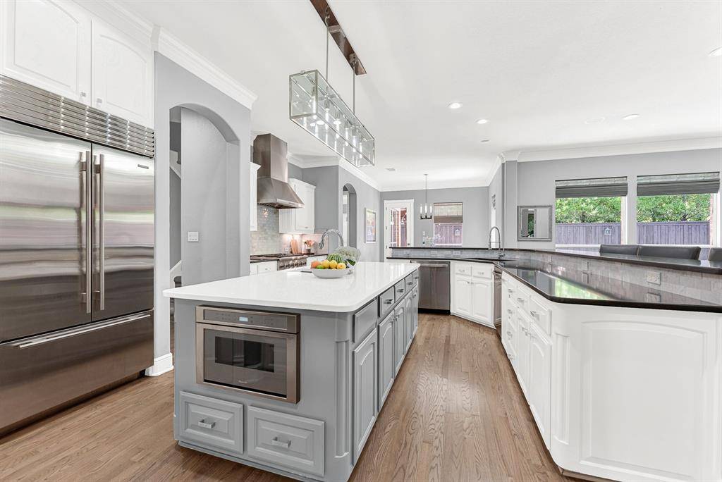 2704 MENDOCINO Circle, Plano, TX 75093