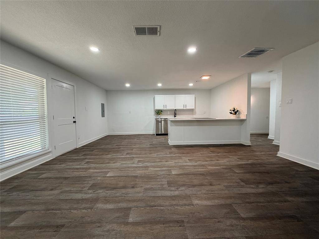 124 W Way Drive, Allen, TX 75002