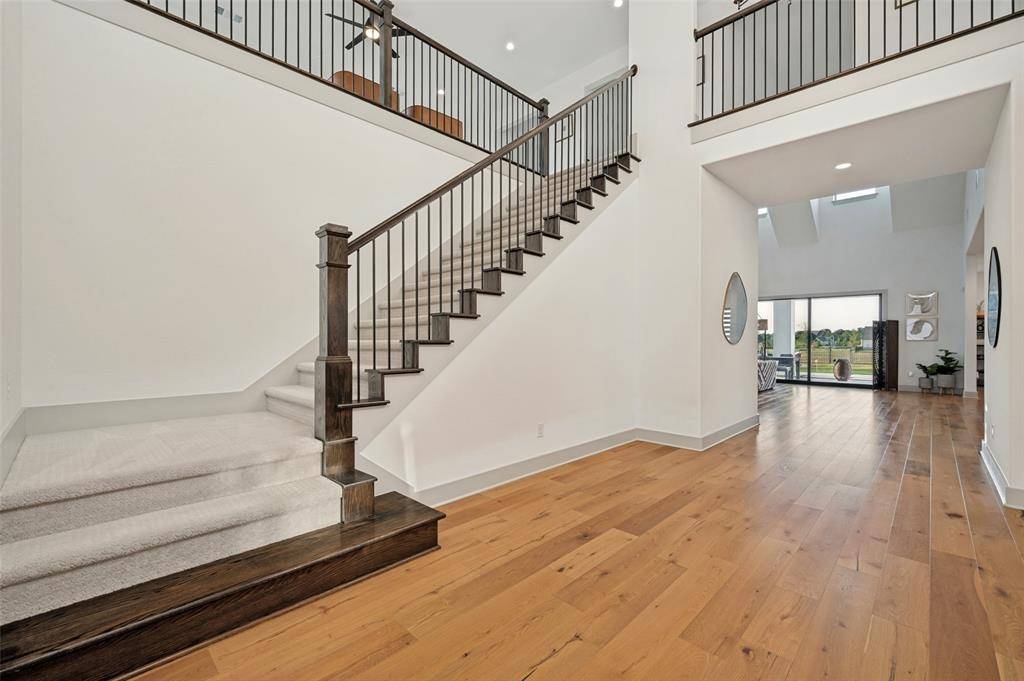 1402 Dogwood View, Oak Point, TX 75068