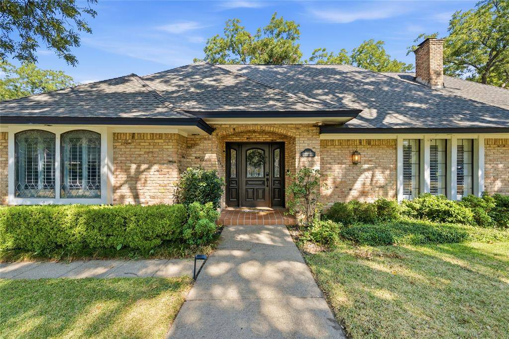 3005 Glasgow Drive, Arlington, TX 76015