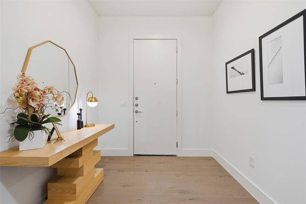 3923 Cole Avenue #201, Dallas, TX 75204