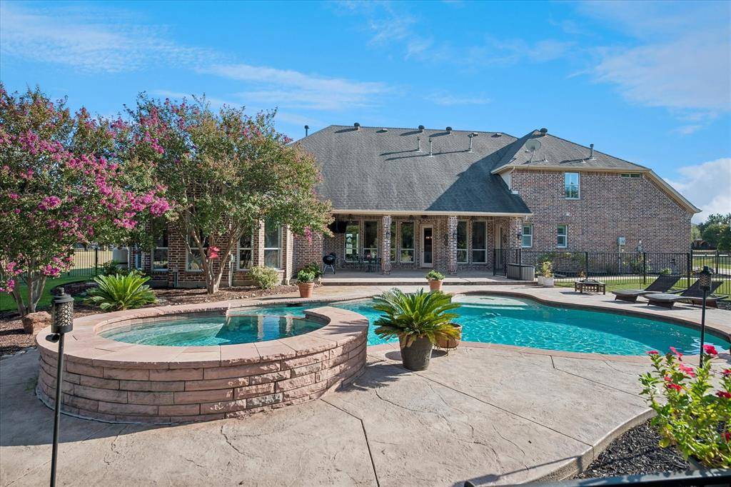 1920 Northfork Lane, Lucas, TX 75002
