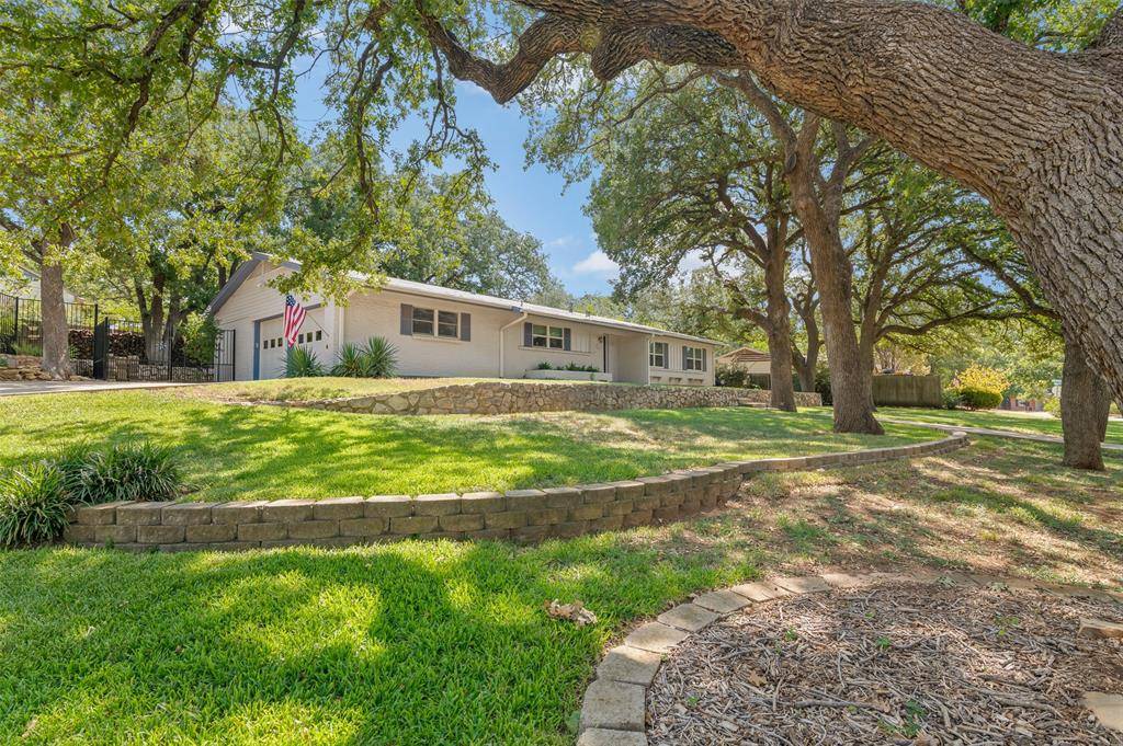 1800 Emerson Lane, Denton, TX 76209