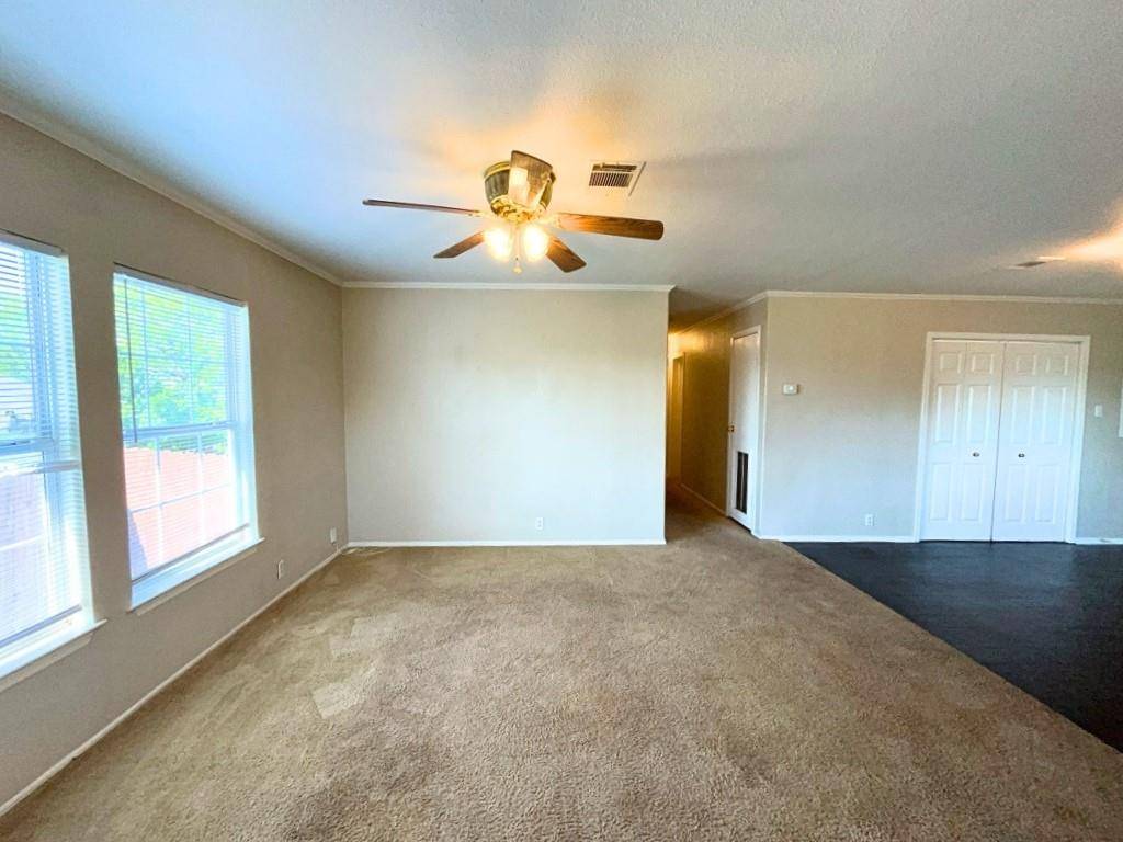 2511 Kavasar Drive, Dallas, TX 75241