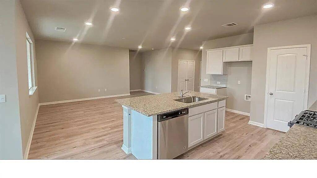 10612 Gonzales Ranger PASS, Austin, TX 78754