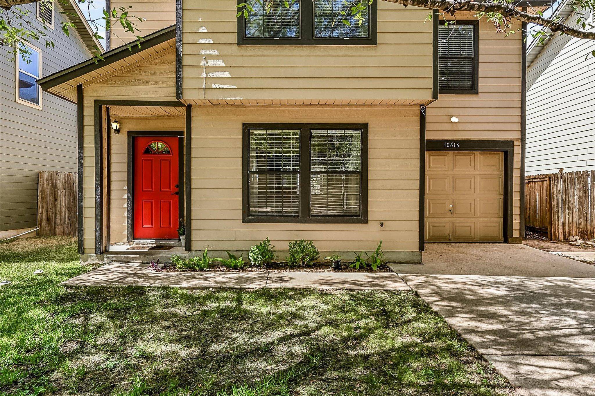10616 Marshitahs WAY, Austin, TX 78748
