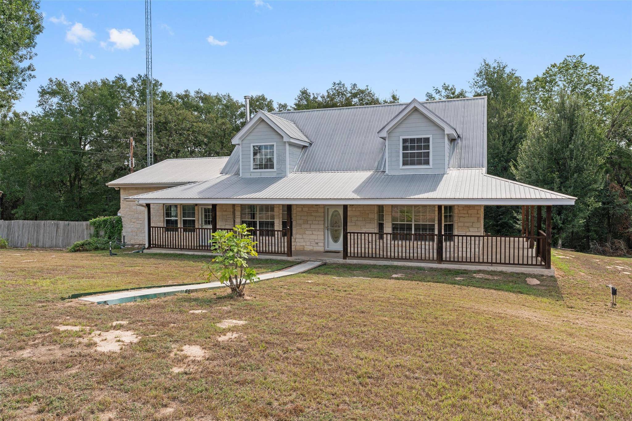 10520 N Highway 77, Lexington, TX 78947