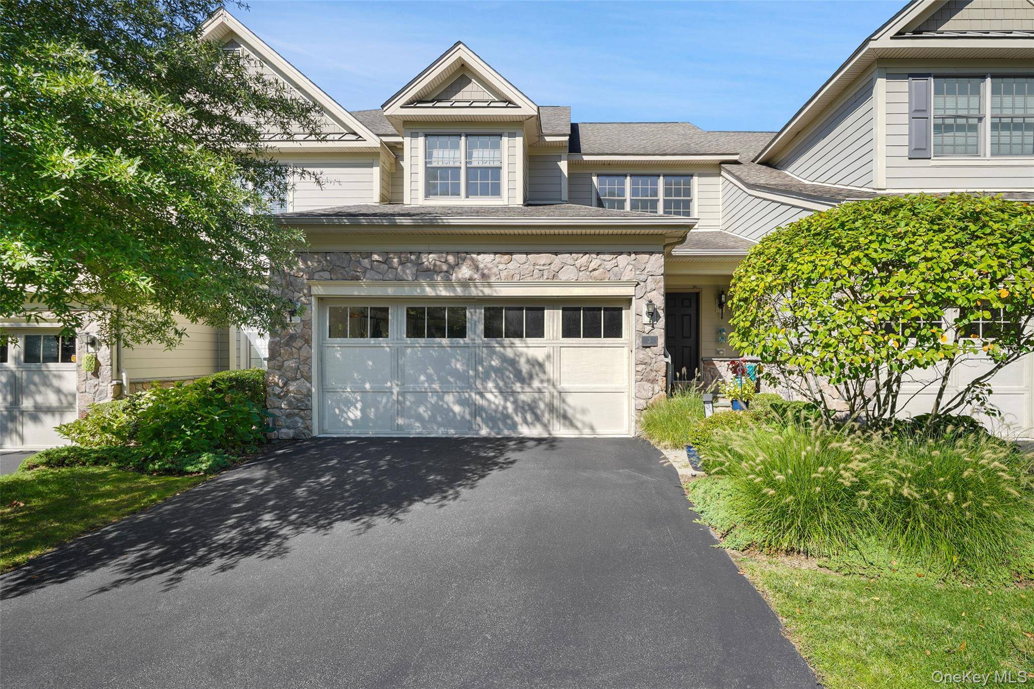 3 Langeloth DR, Cortlandt Manor, NY 10567