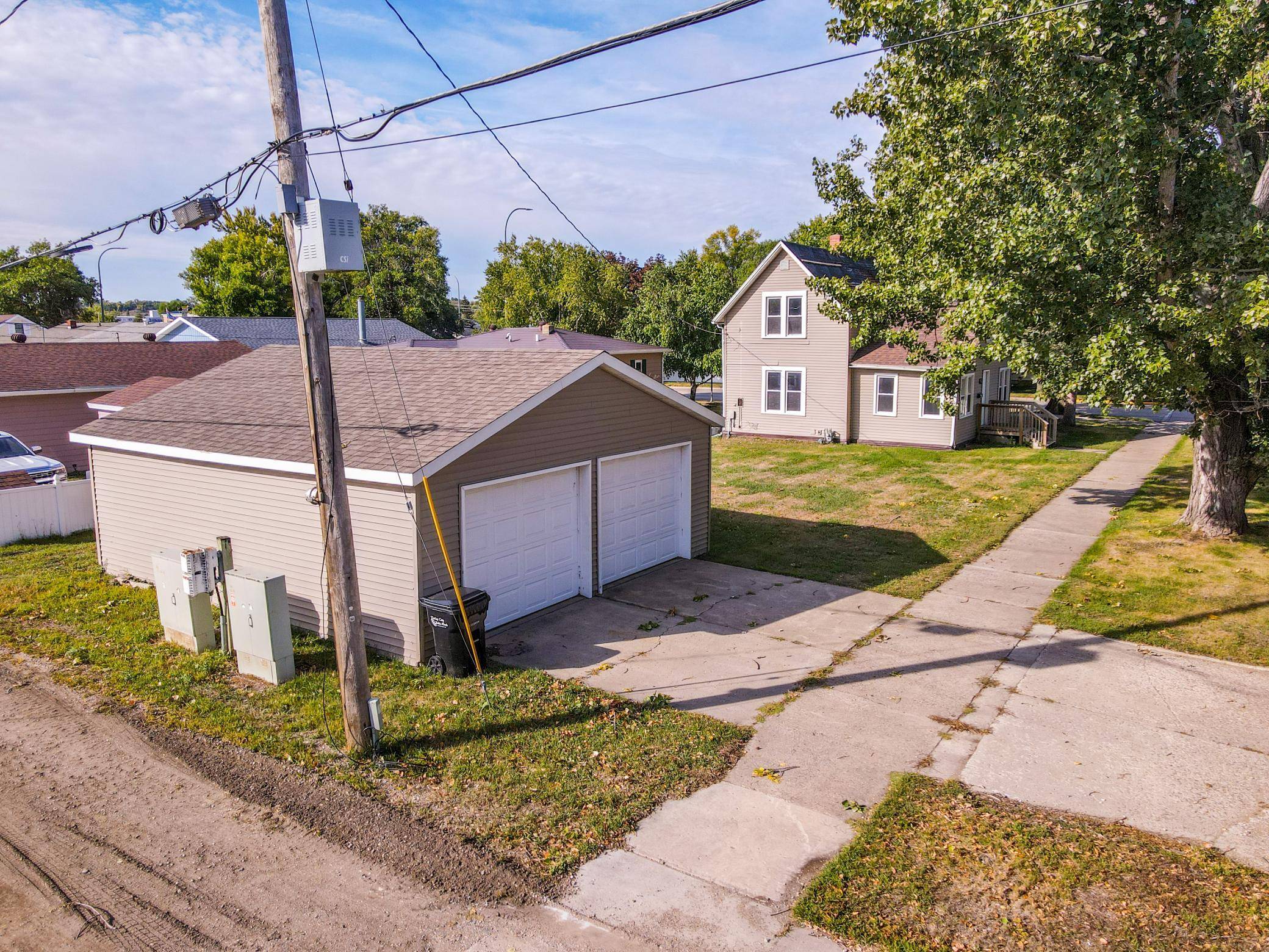 755 4th ST SW, Valley City, ND 58072
