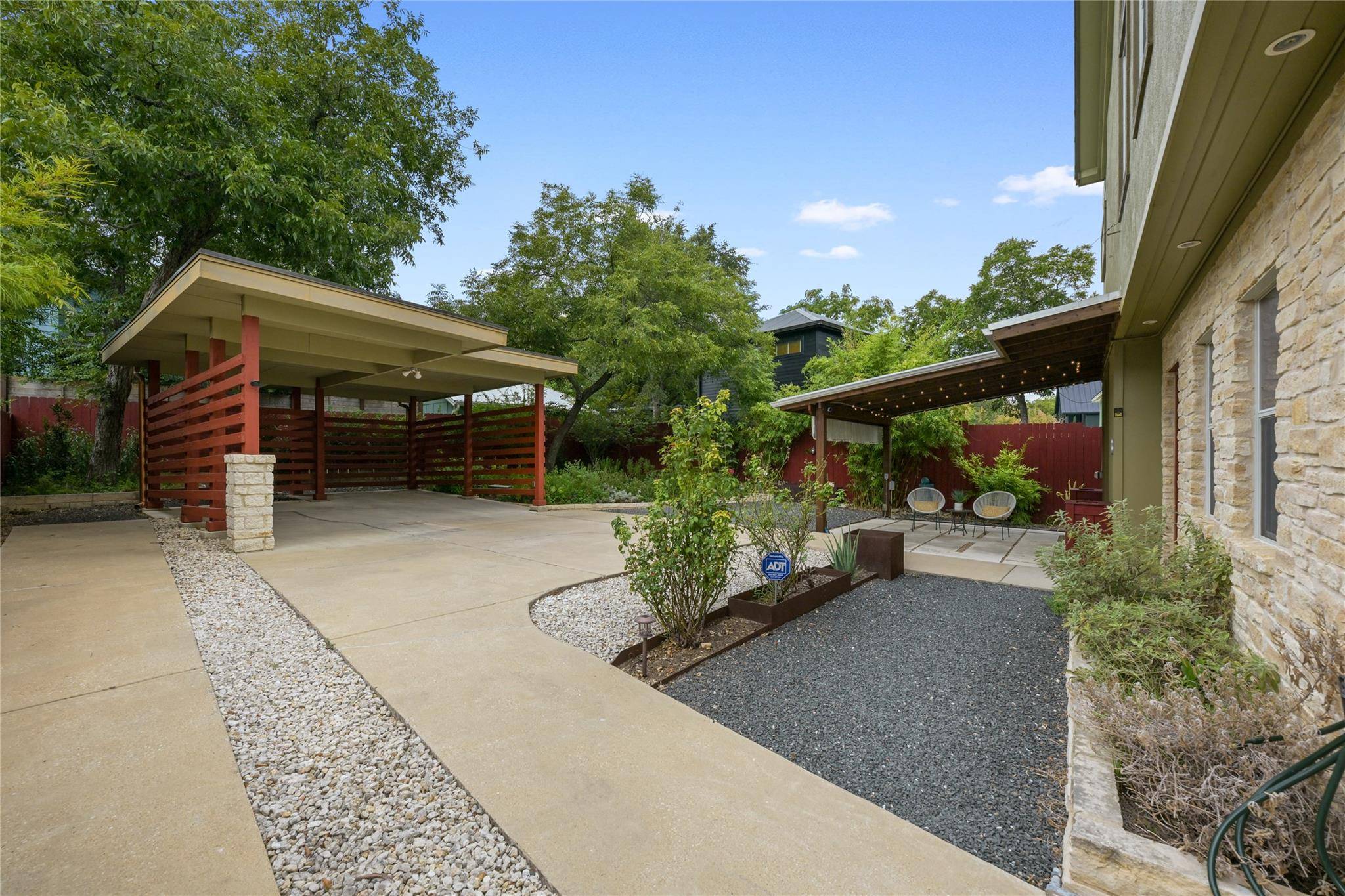1612 S 3rd ST #B, Austin, TX 78704