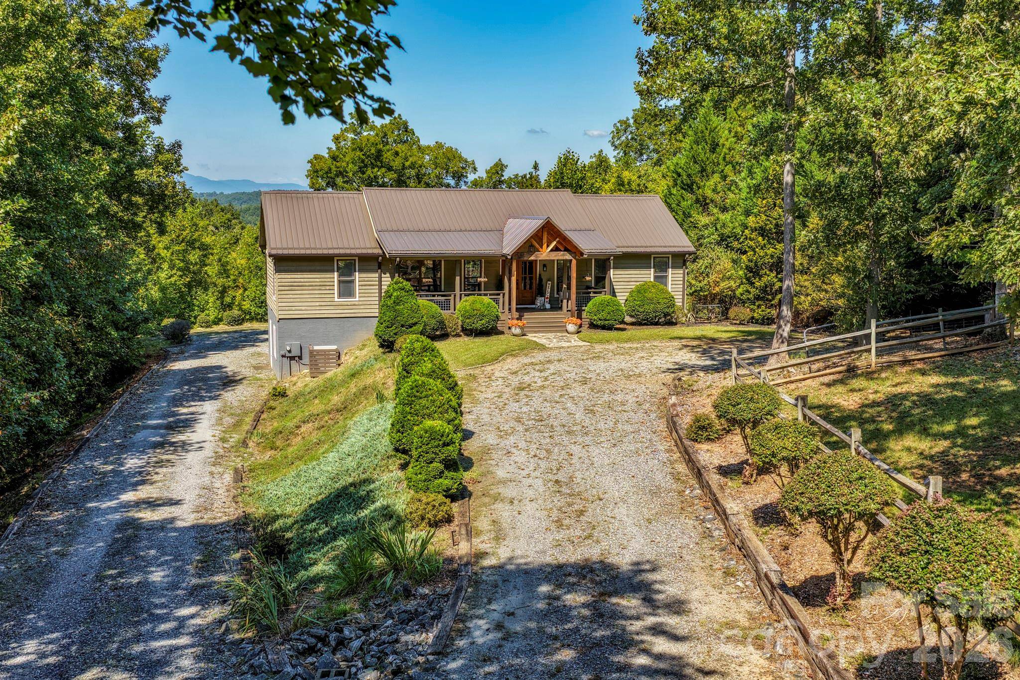 255 Cross Ridge DR, Rutherfordton, NC 28139