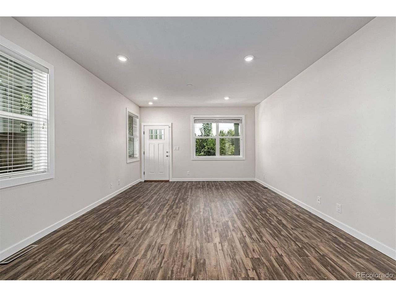 2864 S Delaware, Englewood, CO 80110