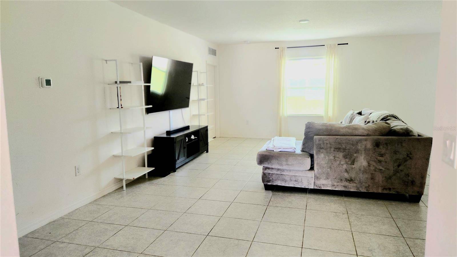 1051 POPE ST NW, Palm Bay, FL 32907