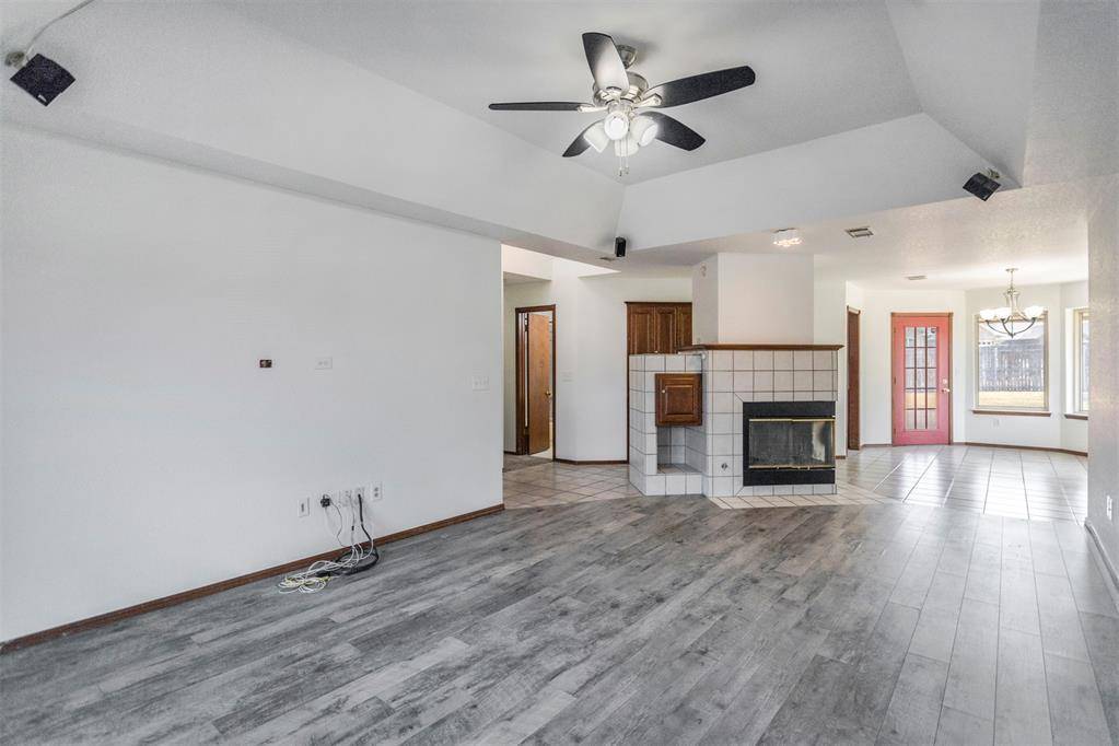 1808 Goldenrod LN, Midwest City, OK 73130