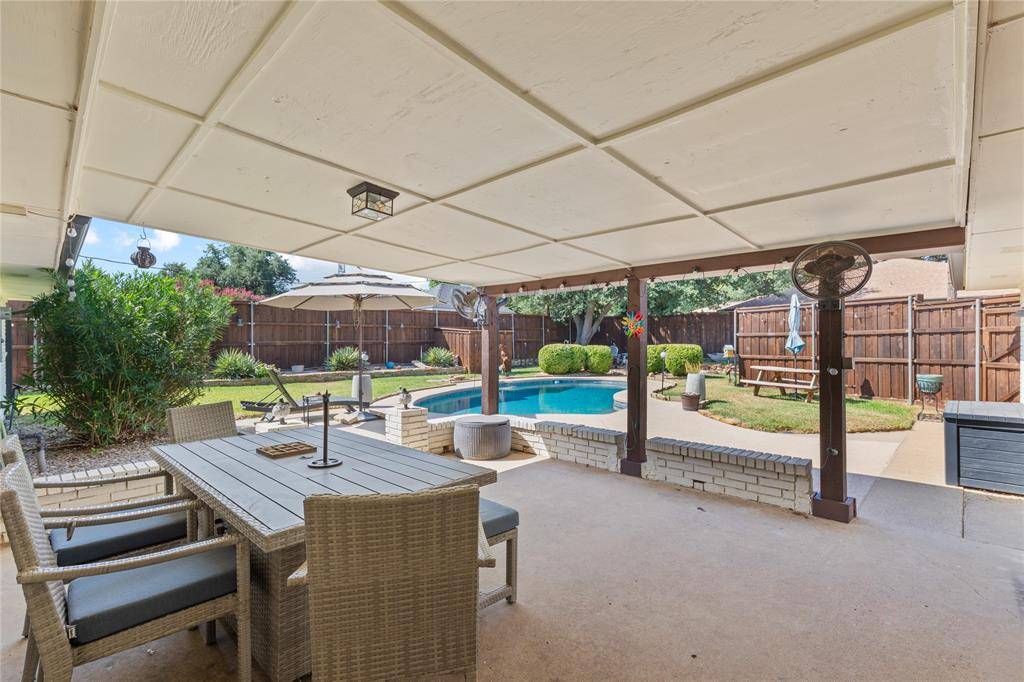 549 Sellmeyer Lane, Highland Village, TX 75077