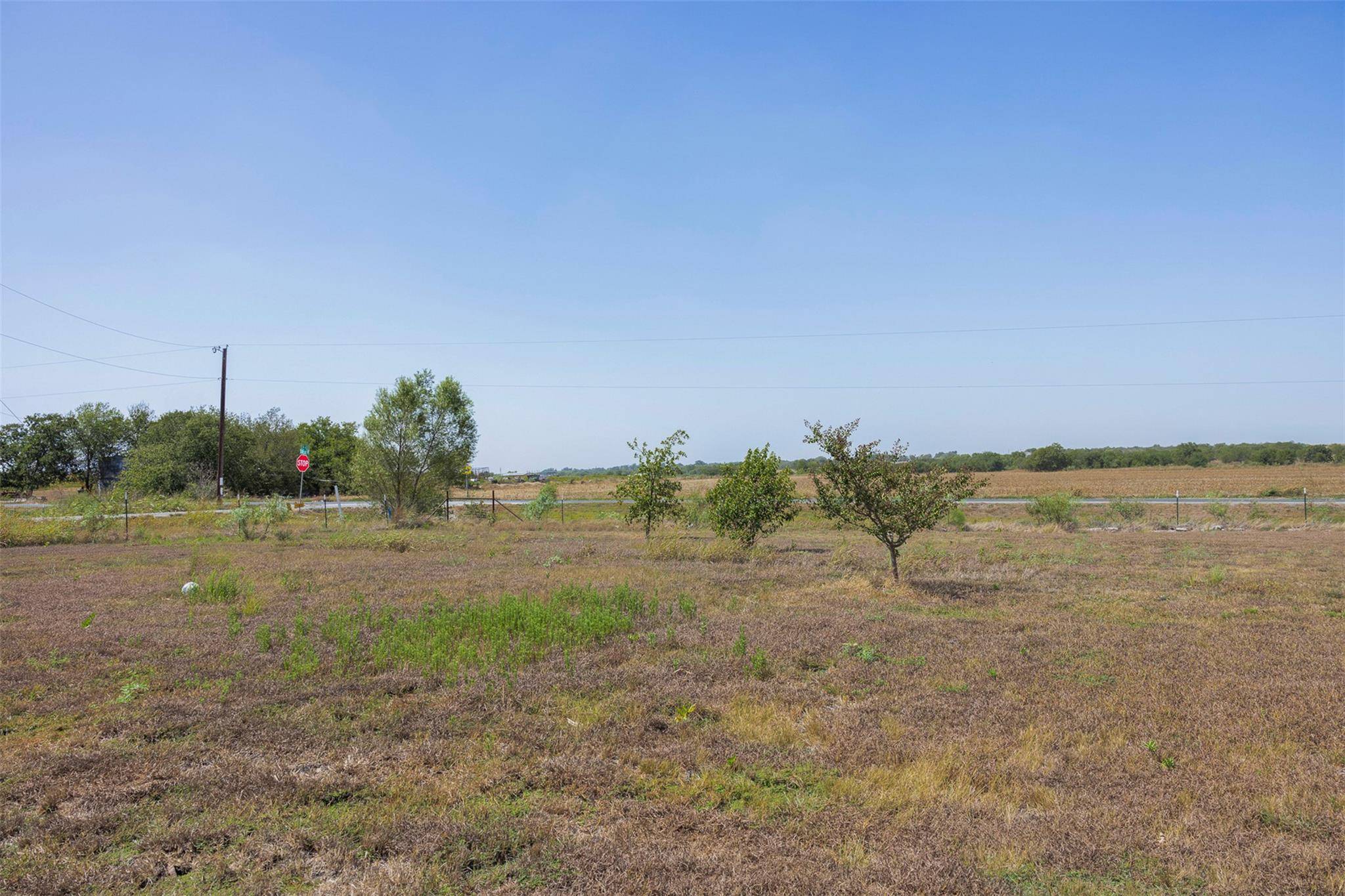 105 CR 423, Taylor, TX 76574