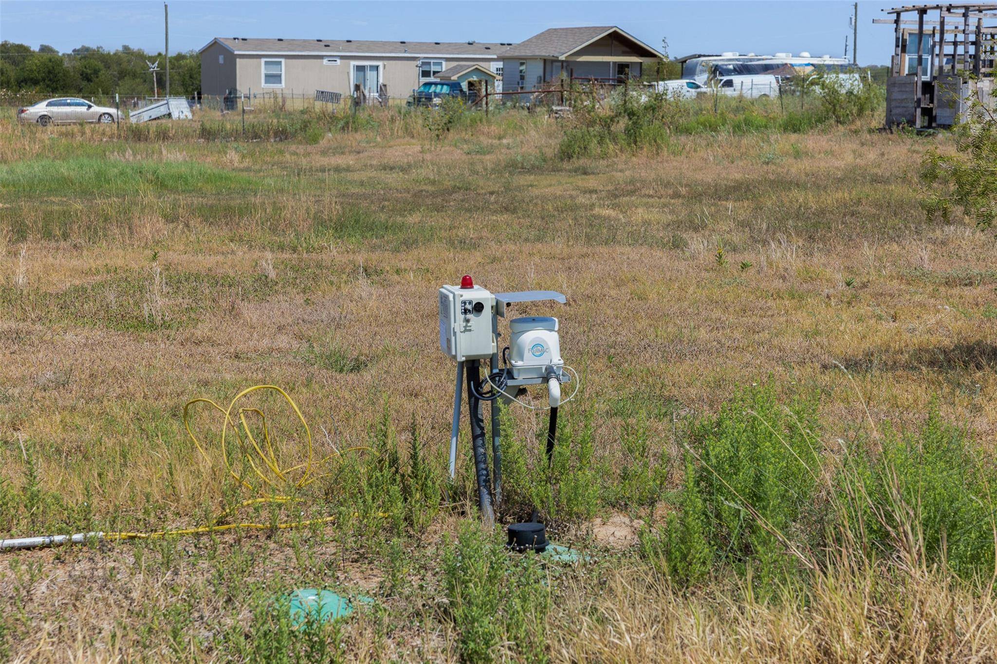 105 CR 423, Taylor, TX 76574