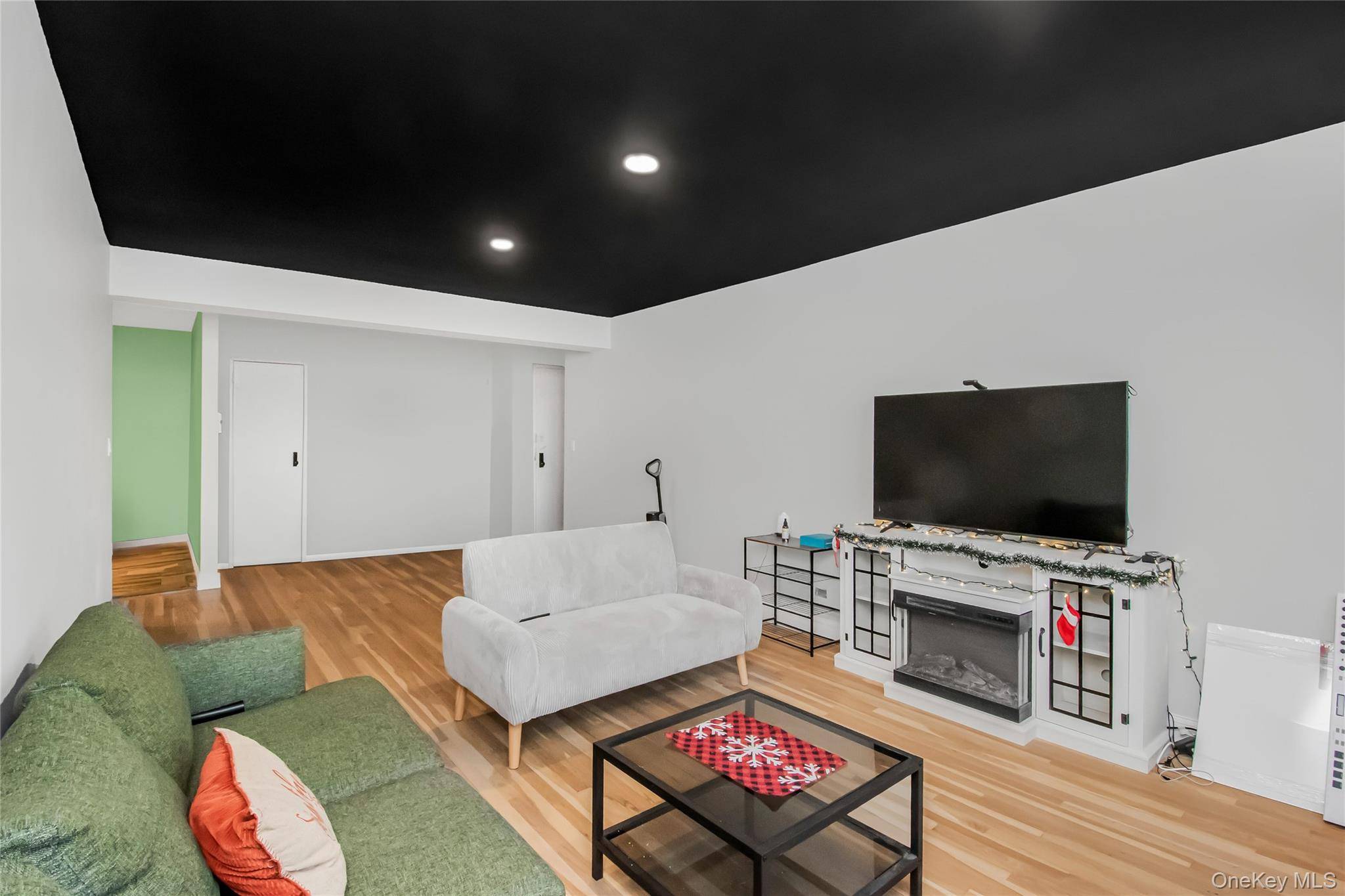 75 W 238th ST #3H, Bronx, NY 10463