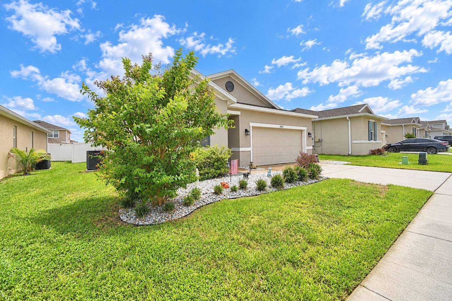 1033 HEIRLOOM DR, Haines City, FL 33844