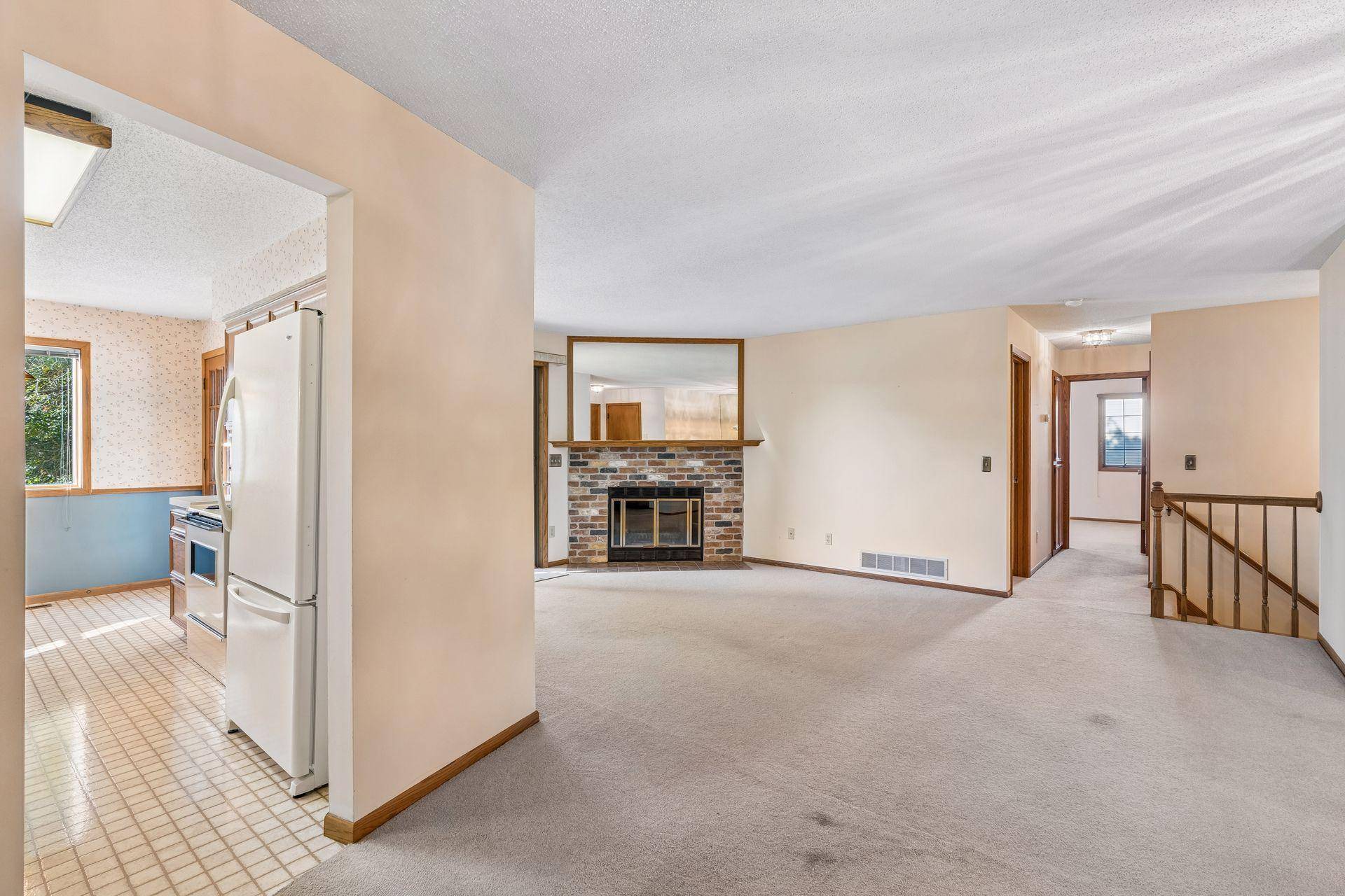2642 Lake Court DR #28, Mounds View, MN 55112