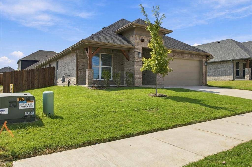 4218 Hummingbird Drive, Sherman, TX 75092
