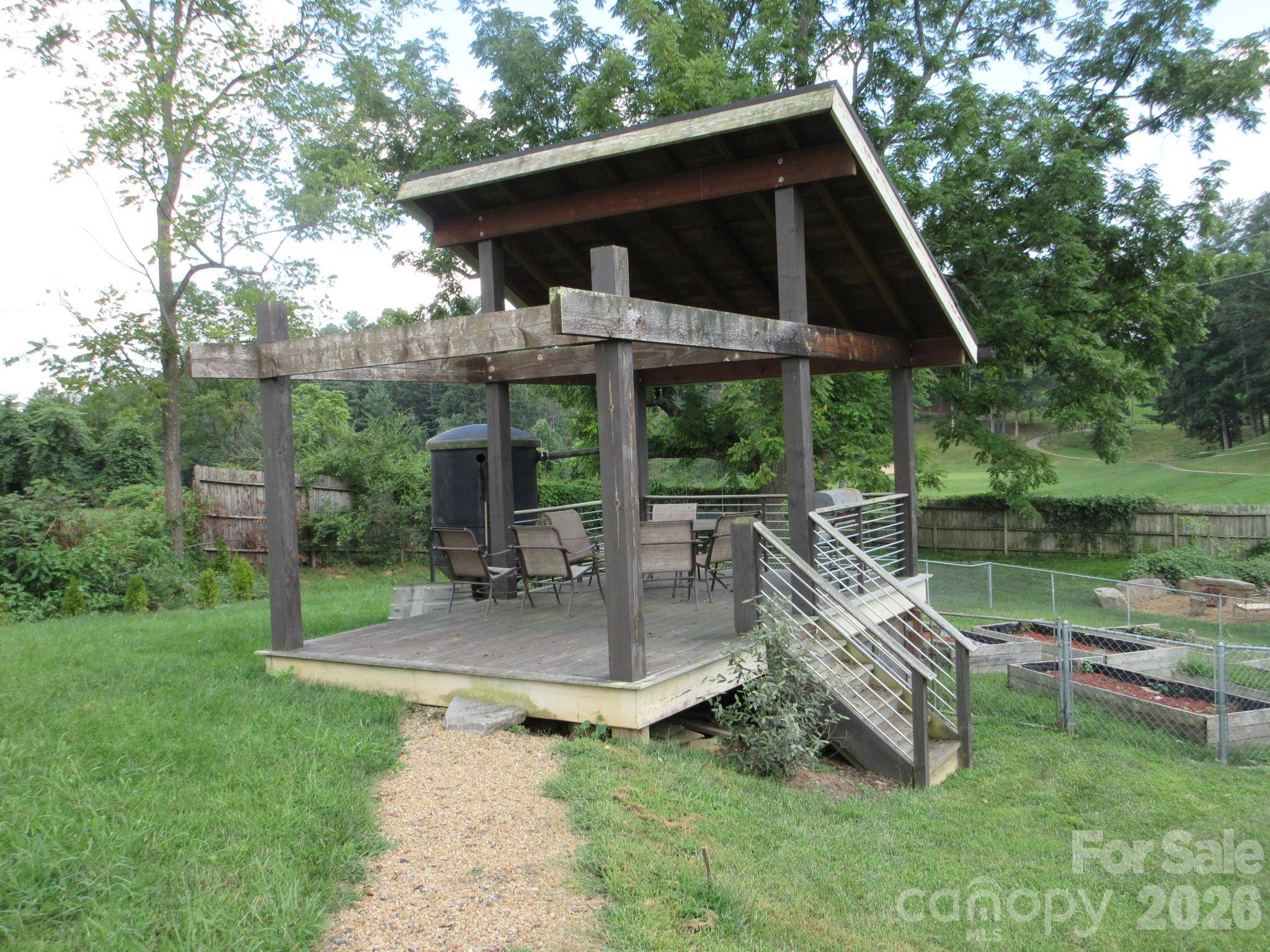 3 N Belgium LN, Asheville, NC 28806