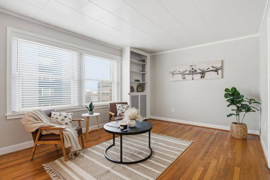 704 W 6th Ave ##301, Spokane, WA 99204