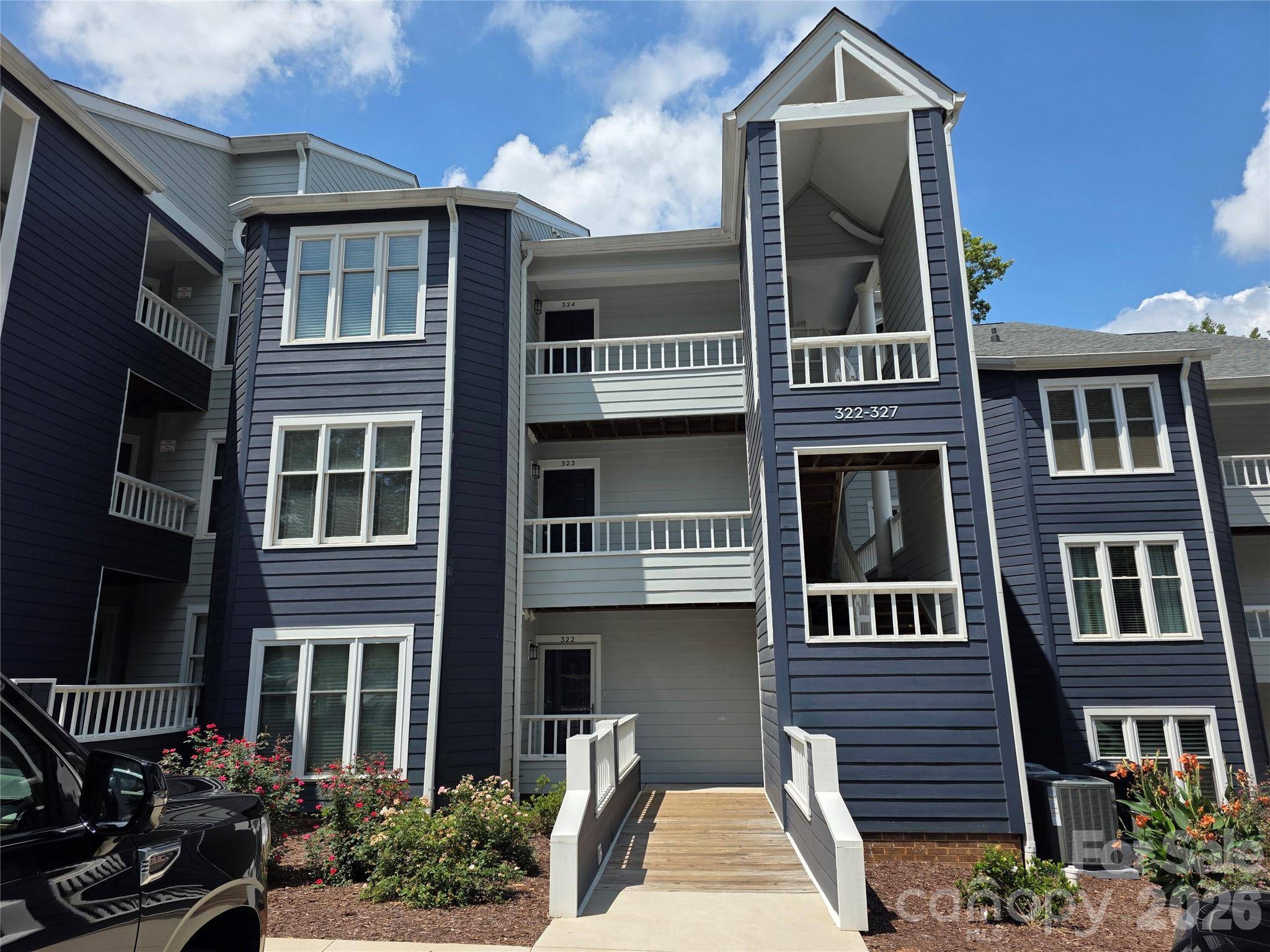 323 Northwest DR, Davidson, NC 28036