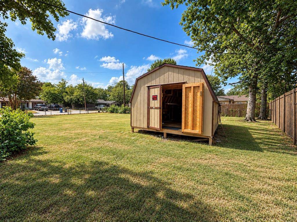 2921 Charles Drive, Garland, TX 75041