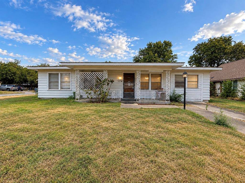 2921 Charles Drive, Garland, TX 75041