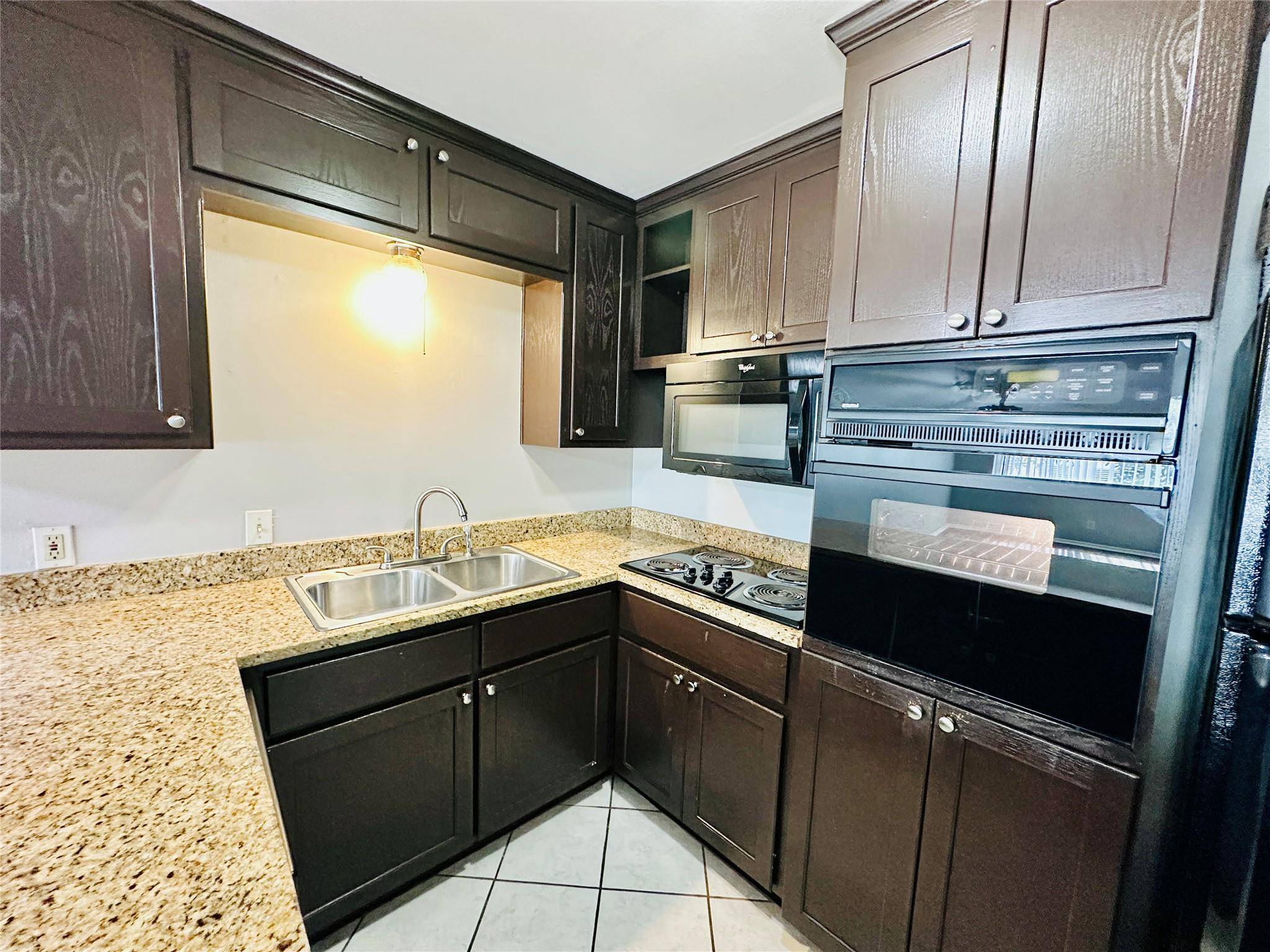 601 W 11th ST #226, Austin, TX 78701