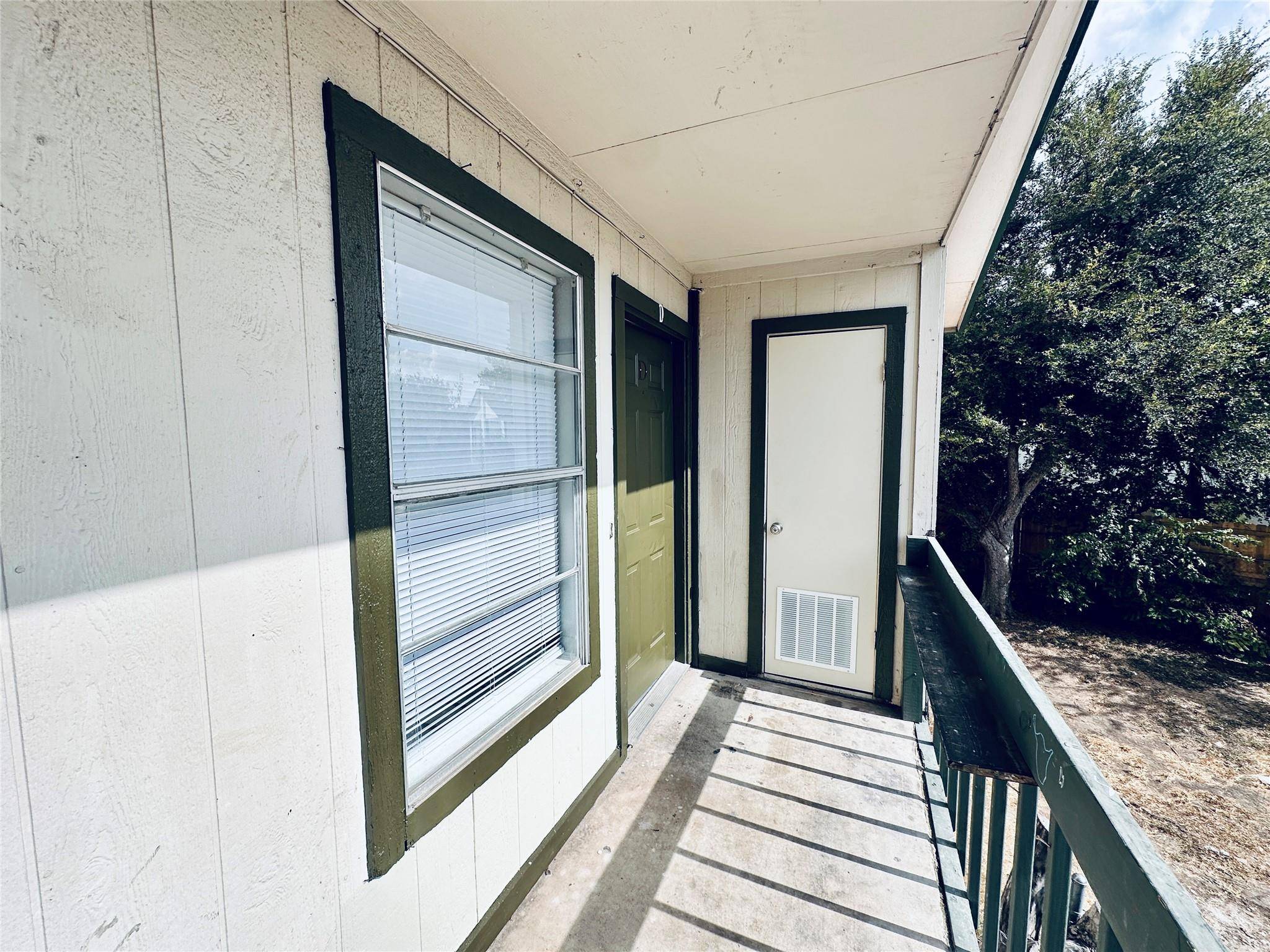 4901 Merritt CIR #D, Austin, TX 78744