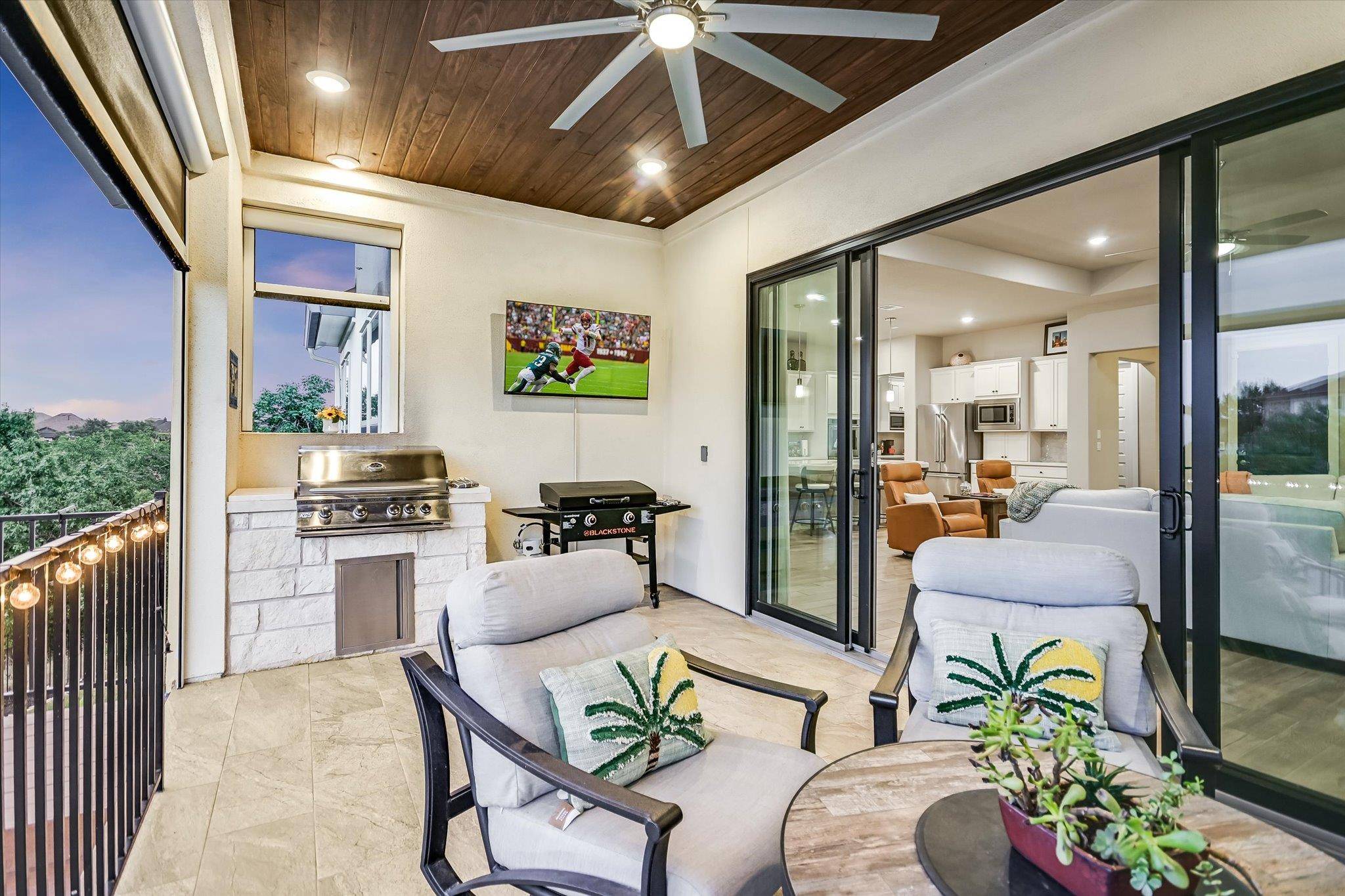 1801 Mazarro DR #13, Leander, TX 78641