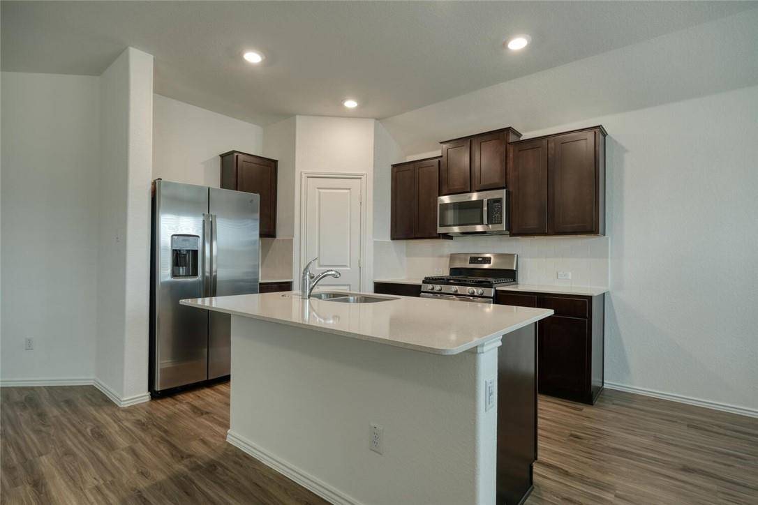 1424 Chad DR, Round Rock, TX 78665