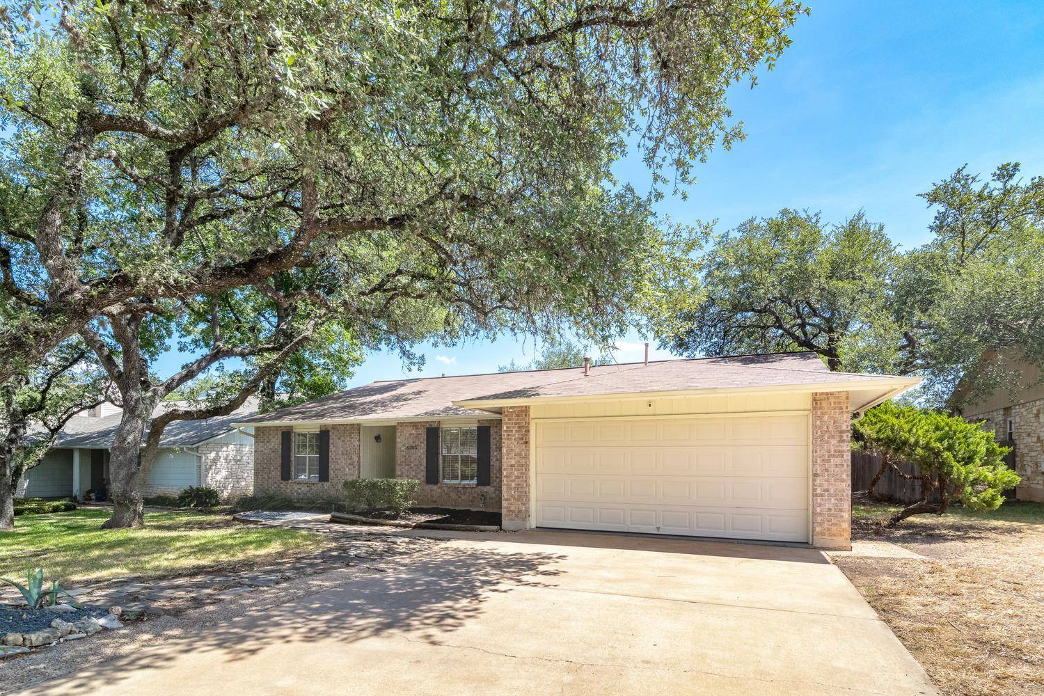 6305 Sanderson Ave, Austin, TX 78749