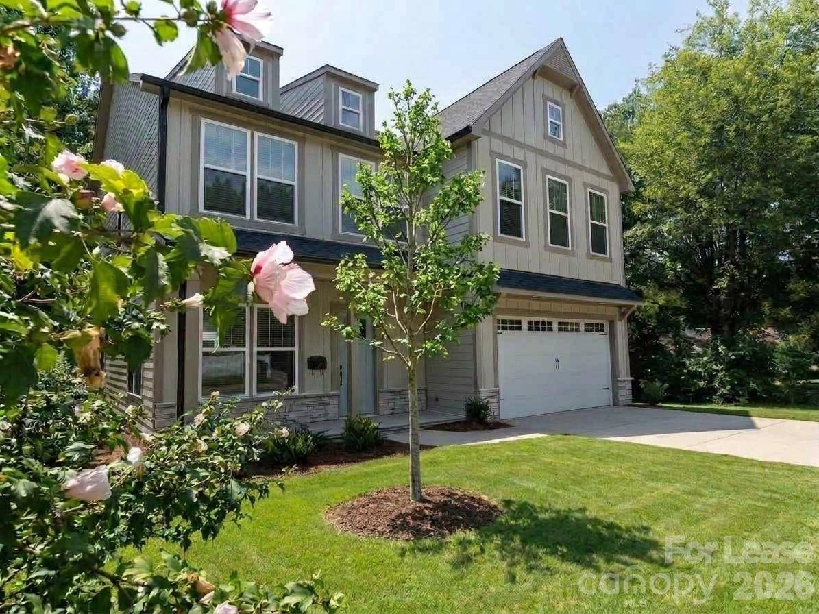 812 E 19th ST, Charlotte, NC 28205