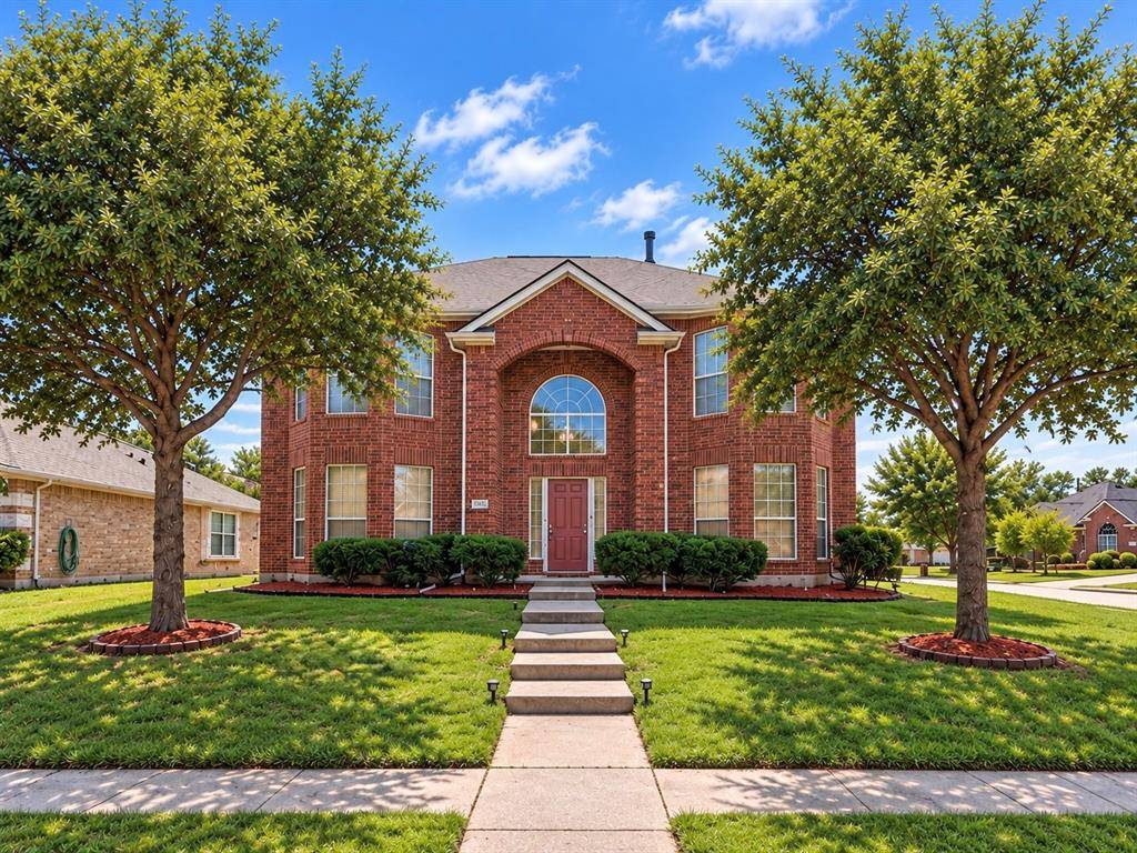 7909 Glenview Way, Rowlett, TX 75089