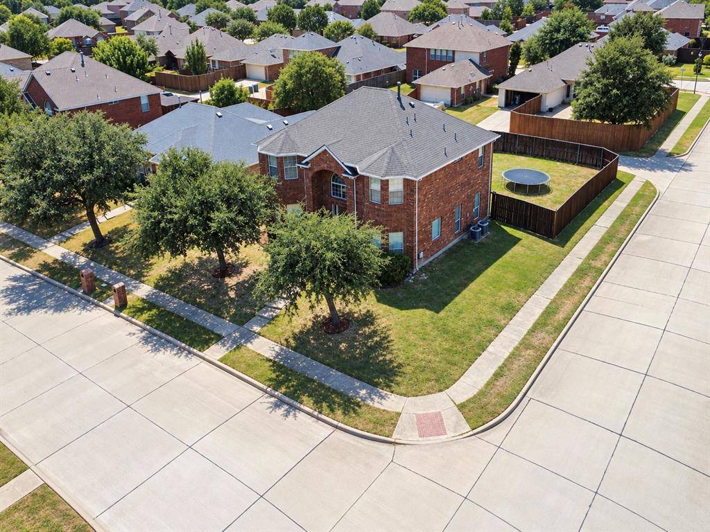 7909 Glenview Way, Rowlett, TX 75089