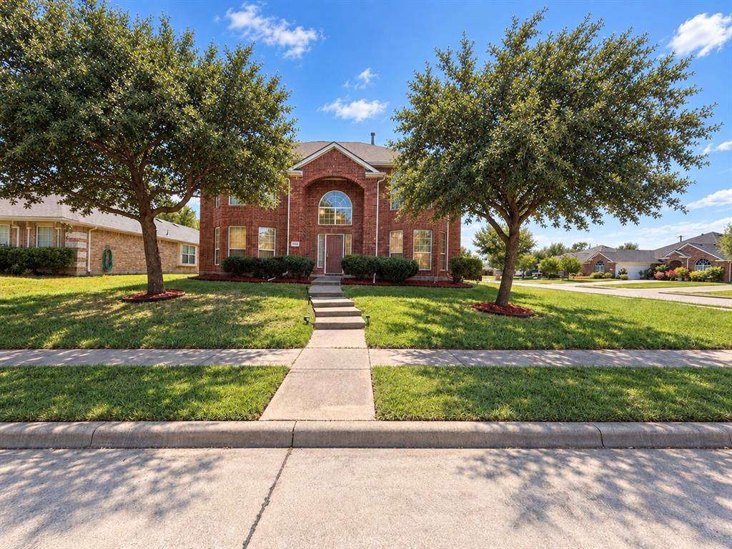 7909 Glenview Way, Rowlett, TX 75089
