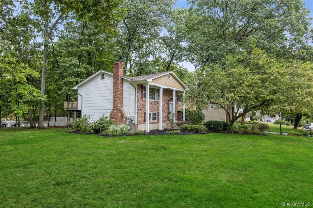 6 Punta RD, New City, NY 10956